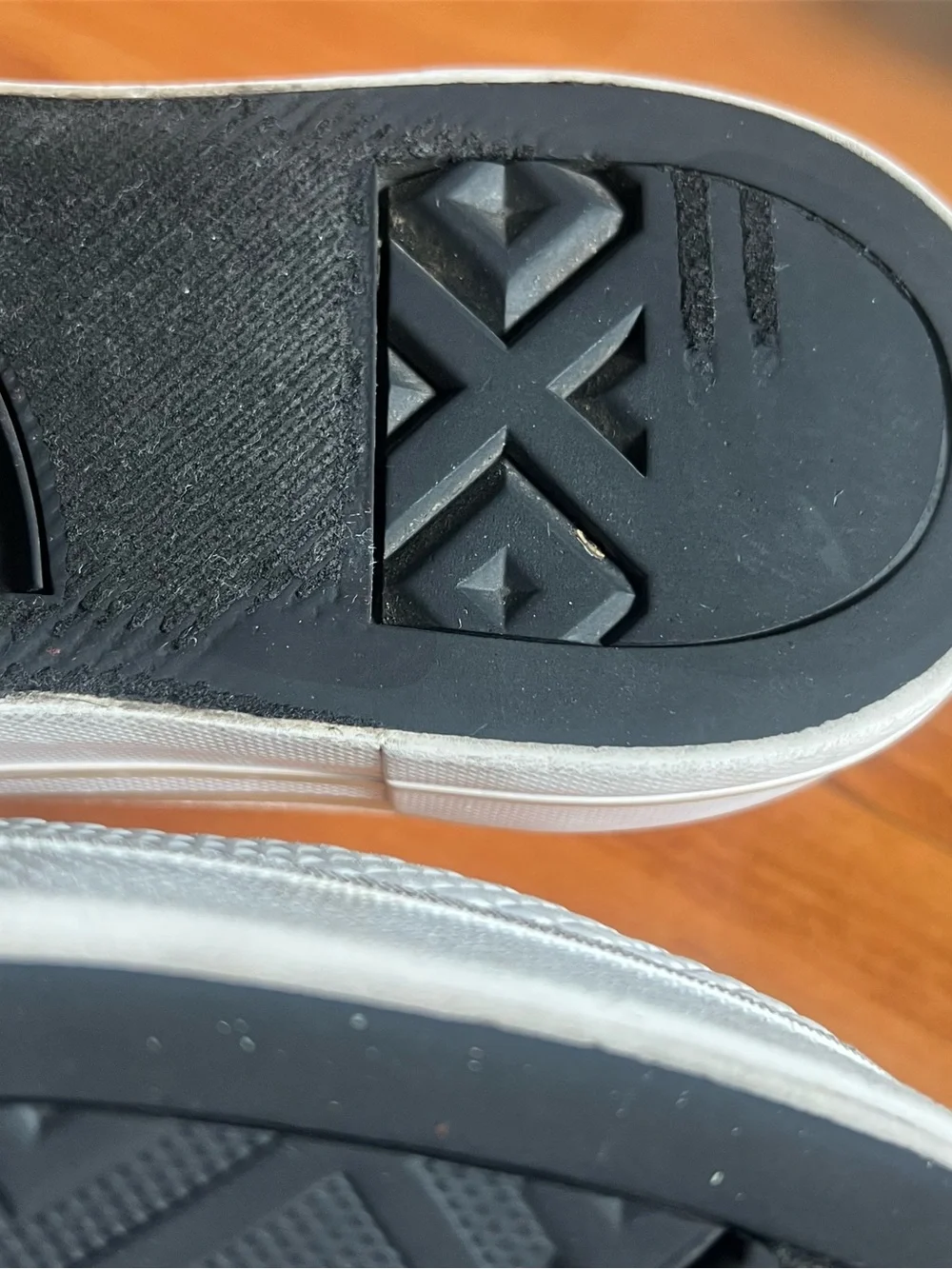 Converse Chuck Taylor All Star Lift Hi Outline sneakers